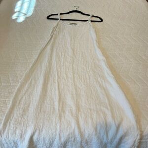 White Sleeveless Dress